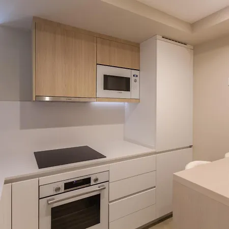 Flh Campo Ourique Chic Mezzanine Apartment Lisbon