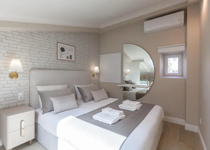 Flh Campo Ourique Chic Mezzanine * Lisboa